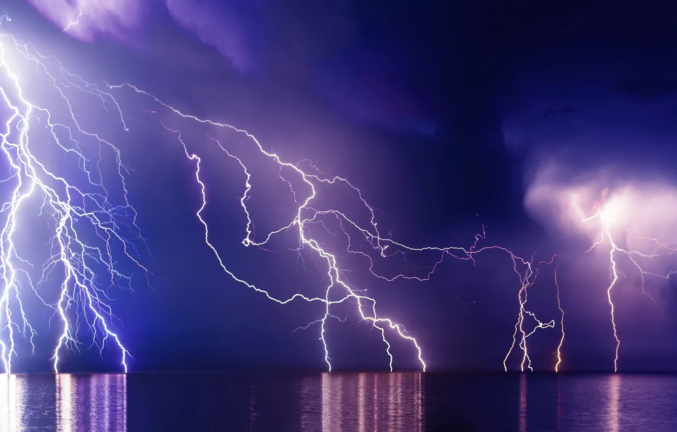 Фото обои light, rain, nature, lightning, night, power, flash, heavy