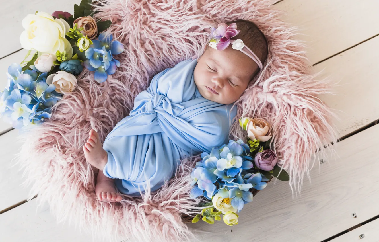 Фото обои цветы, сон, спит, девочка, корзинка, малышка