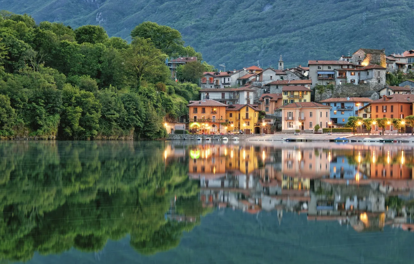 Фото обои озеро, отражение, здания, Италия, набережная, Italy, Piedmont, Lake Mergozzo