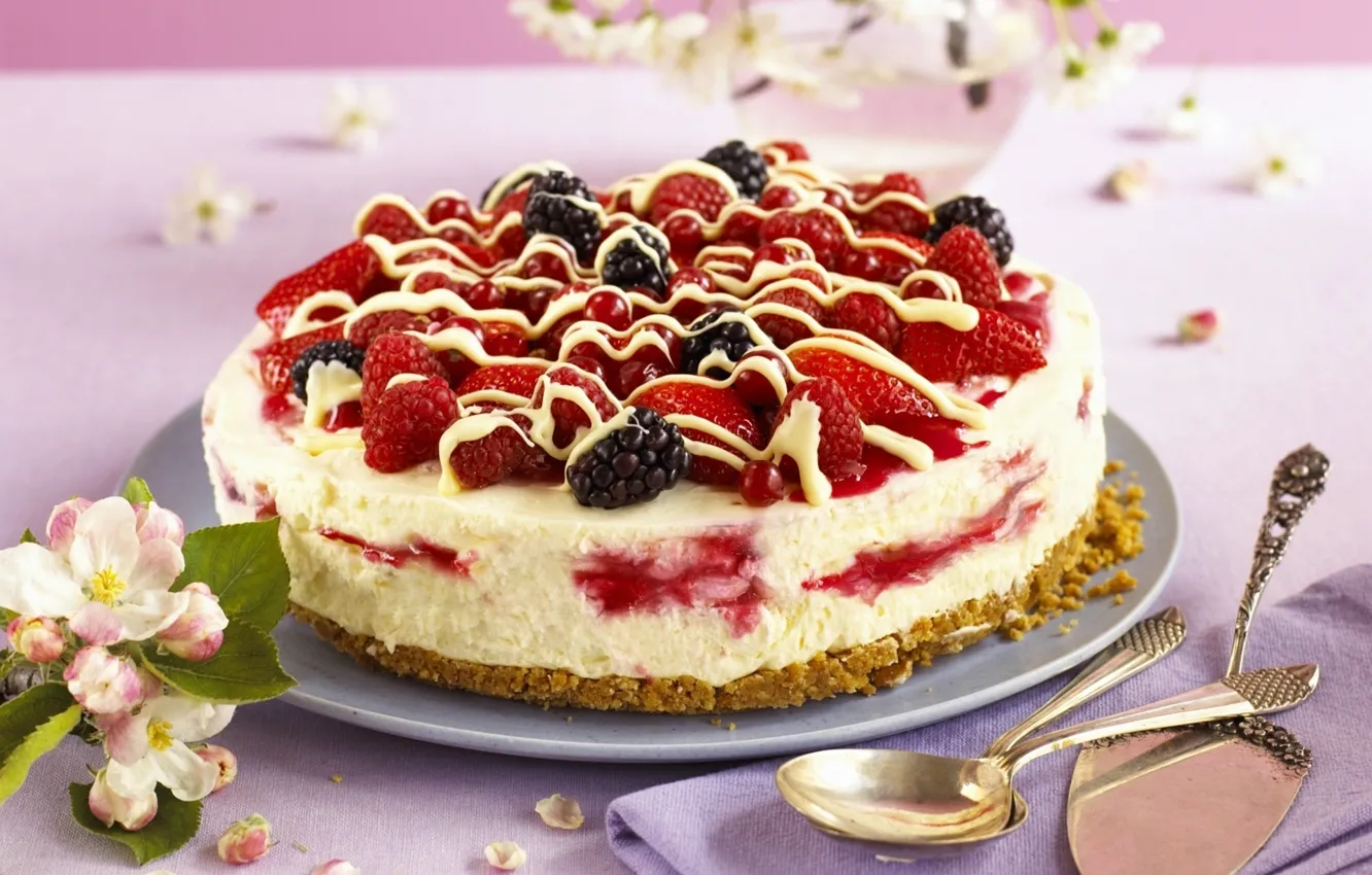 Фото обои малина, еда, клубника, торт, пирожное, фрукты, cake, крем