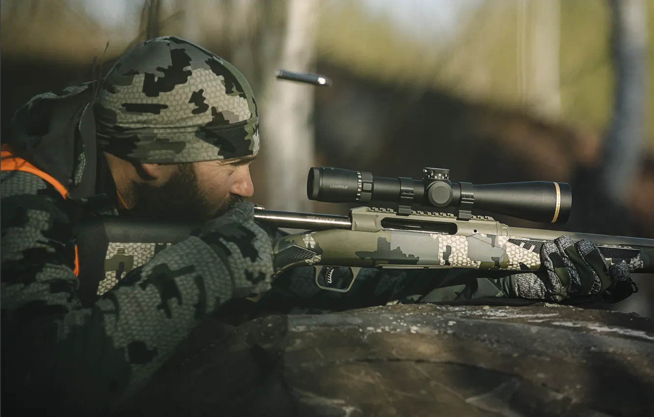 Фото обои Мужчина, Винтовка, Прицел, Savage Impulse Big Game, Savage Arms, Сэвидж Армс, Straight-pull rifle, Винтовка с …