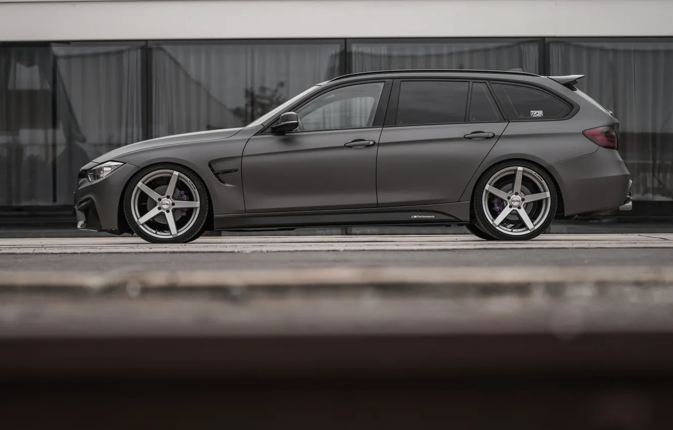 Фото обои BMW, профиль, 2018, 3-series, универсал, 320d, пятидверный, F31
