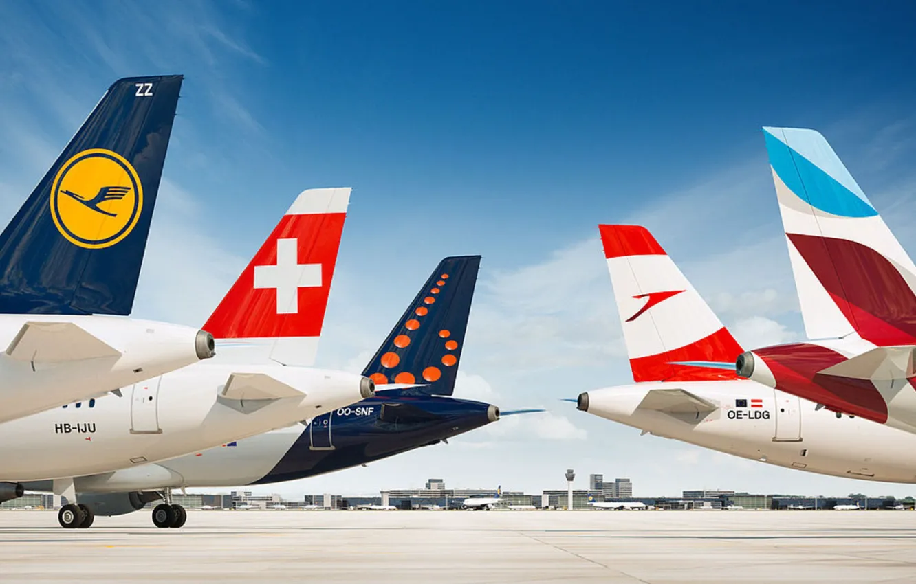 Фото обои Самолет, Самолеты, Аэропорт, Авиация, Airlines, Lufthansa, Airbus, Austrian
