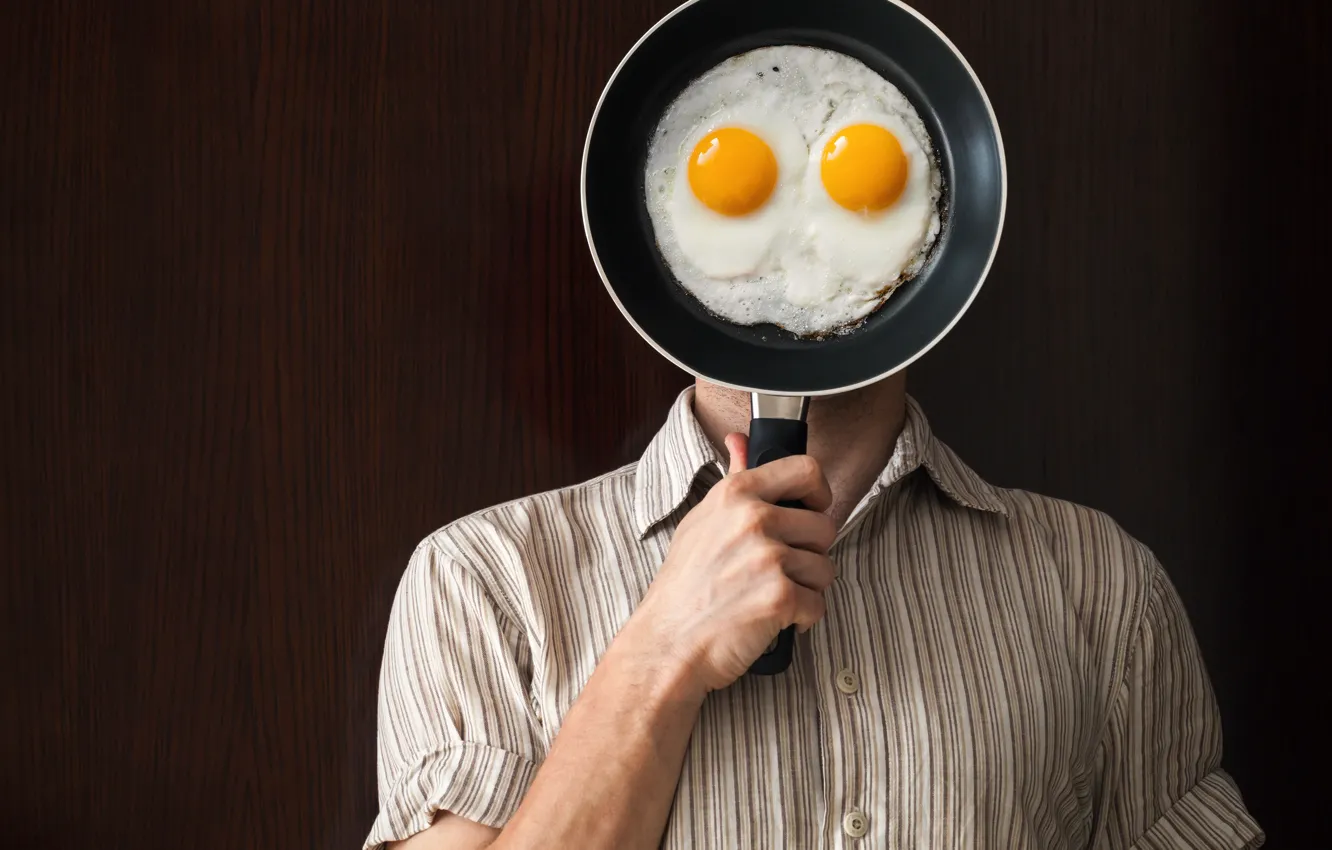 Фото обои shirt, pan, fried eggs