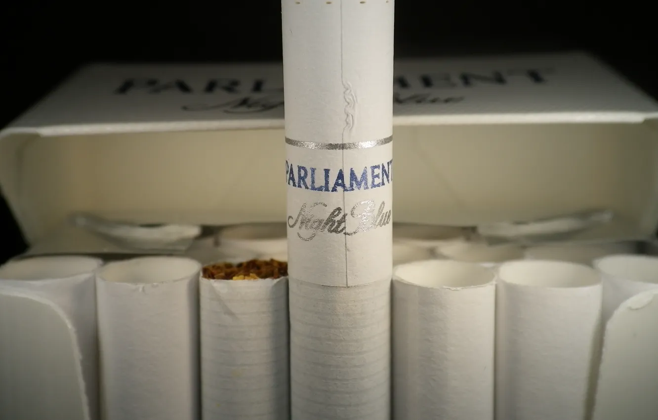 Фото обои пачка, бренд, сигареты, night blue, parliament, перевернутая сигарета