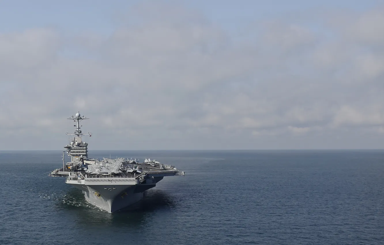 Фото обои море, небо, авианосец, USS, типа «Нимиц», Harry S. Truman, (CVN-75)