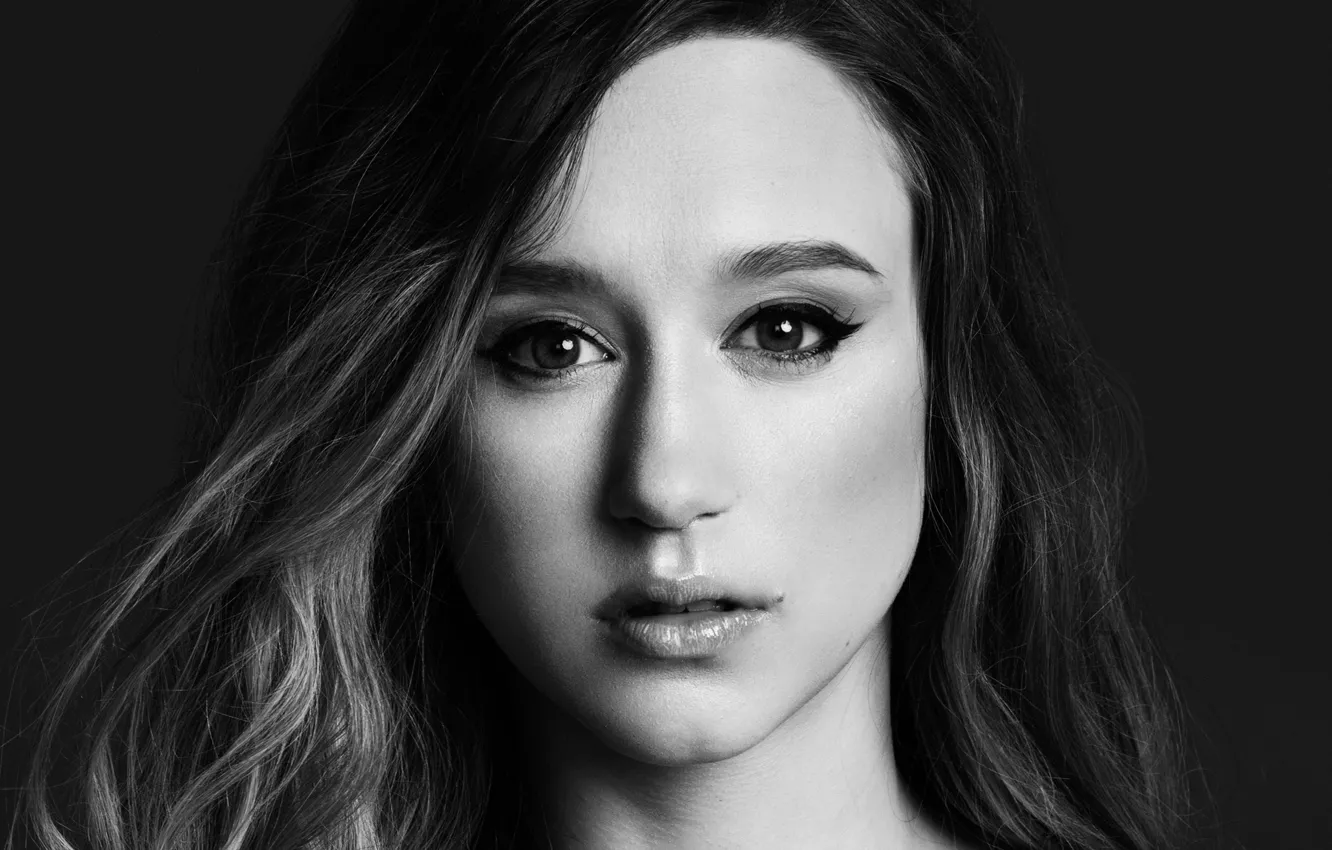 Фото обои лицо, портрет, актриса, черно-белое, Taissa Farmiga, Таисса Фармига