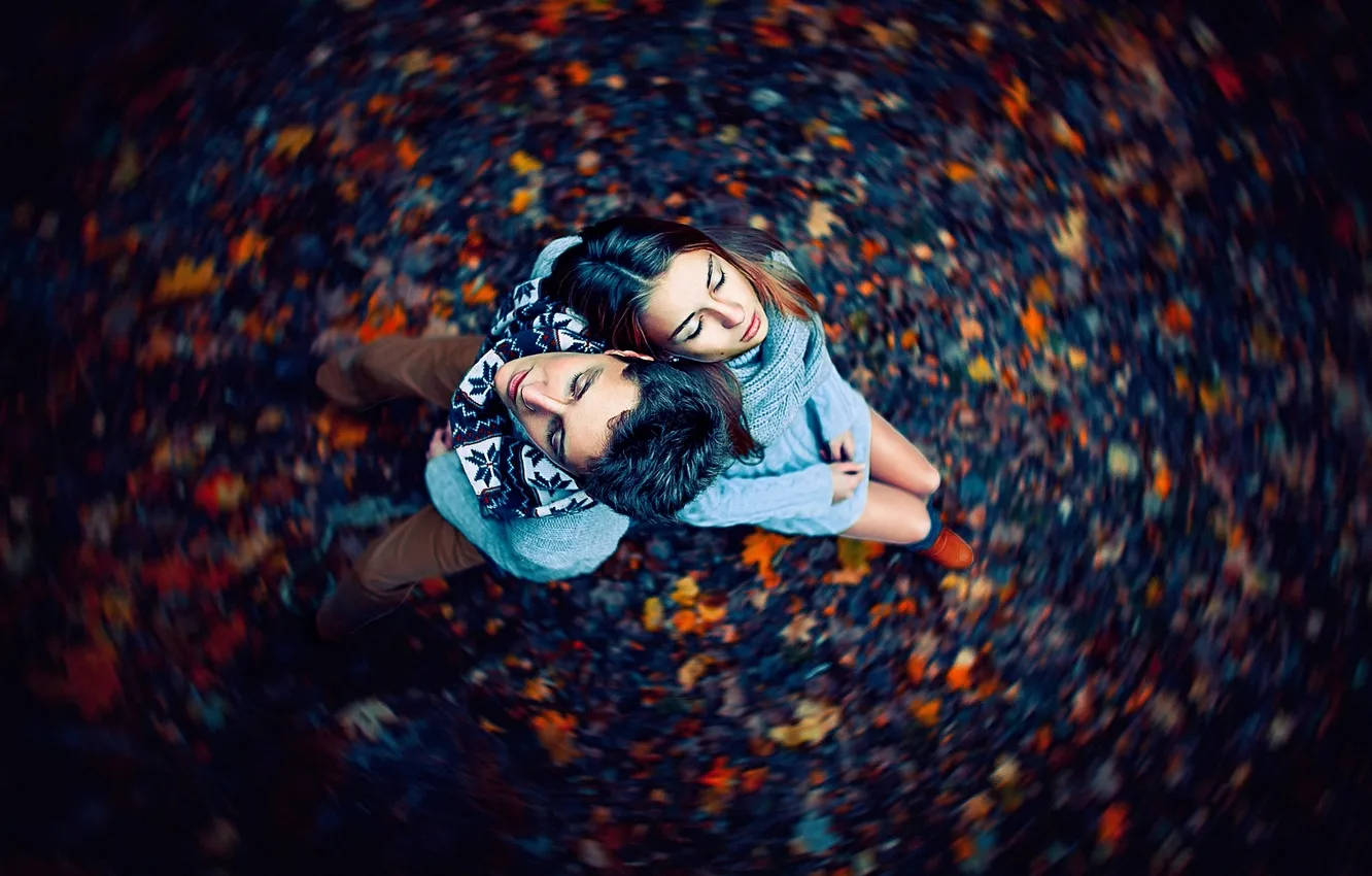 Фото обои осень, девушка, Парень, головокружение