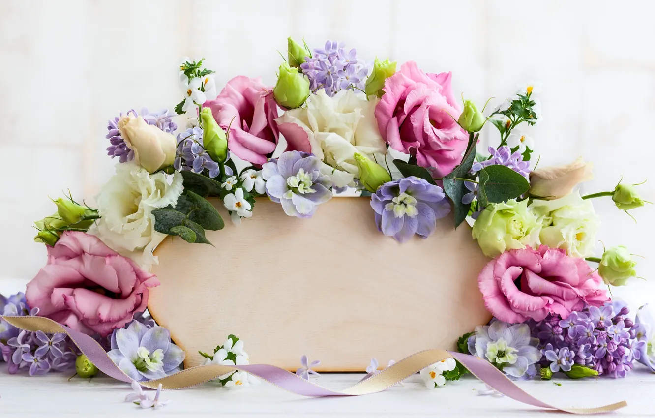 Фото обои цветы, розы, rose, wood, pink, flowers, beautiful, сирень