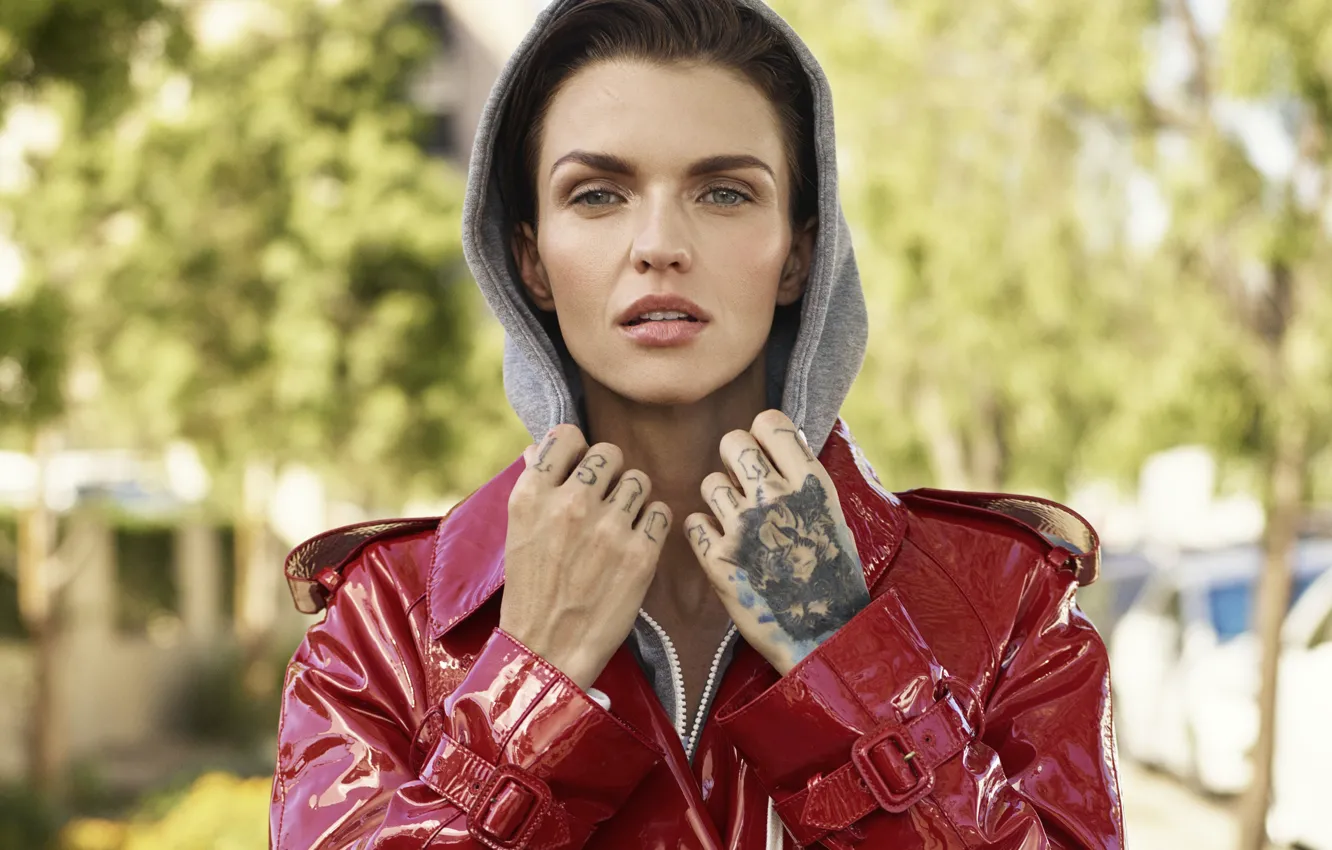 Фото обои руки, тату, куртка, татуировки, Ruby Rose, Руби Роуз