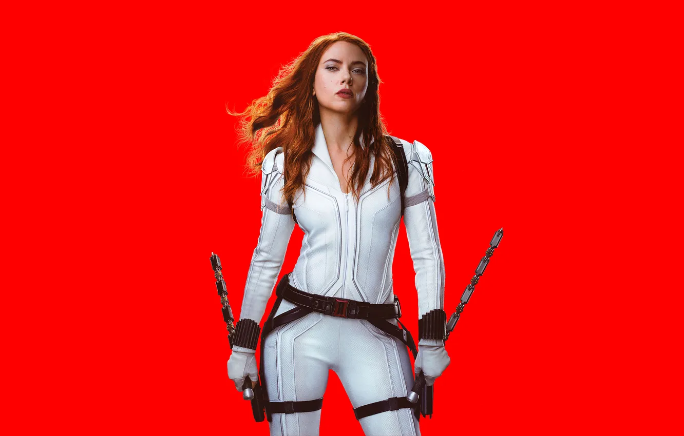 Фото обои Scarlett Johansson, костюм, рыжая, Скарлетт Йоханссон, красотка, красный фон, комикс, Black Widow