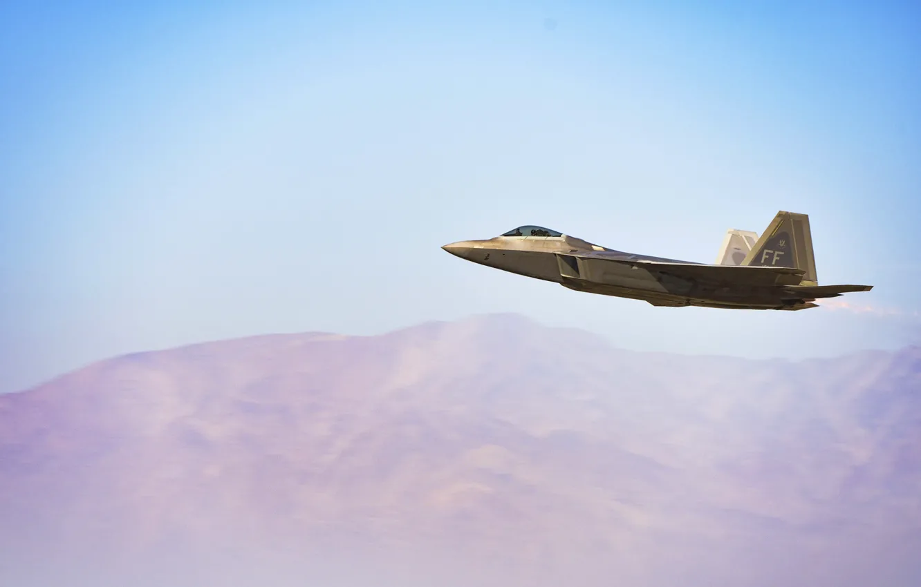 Фото обои F-22, Raptor, ВВС США, Lockheed/Boeing, пятого поколения, малозаметный многоцелевой истребитель