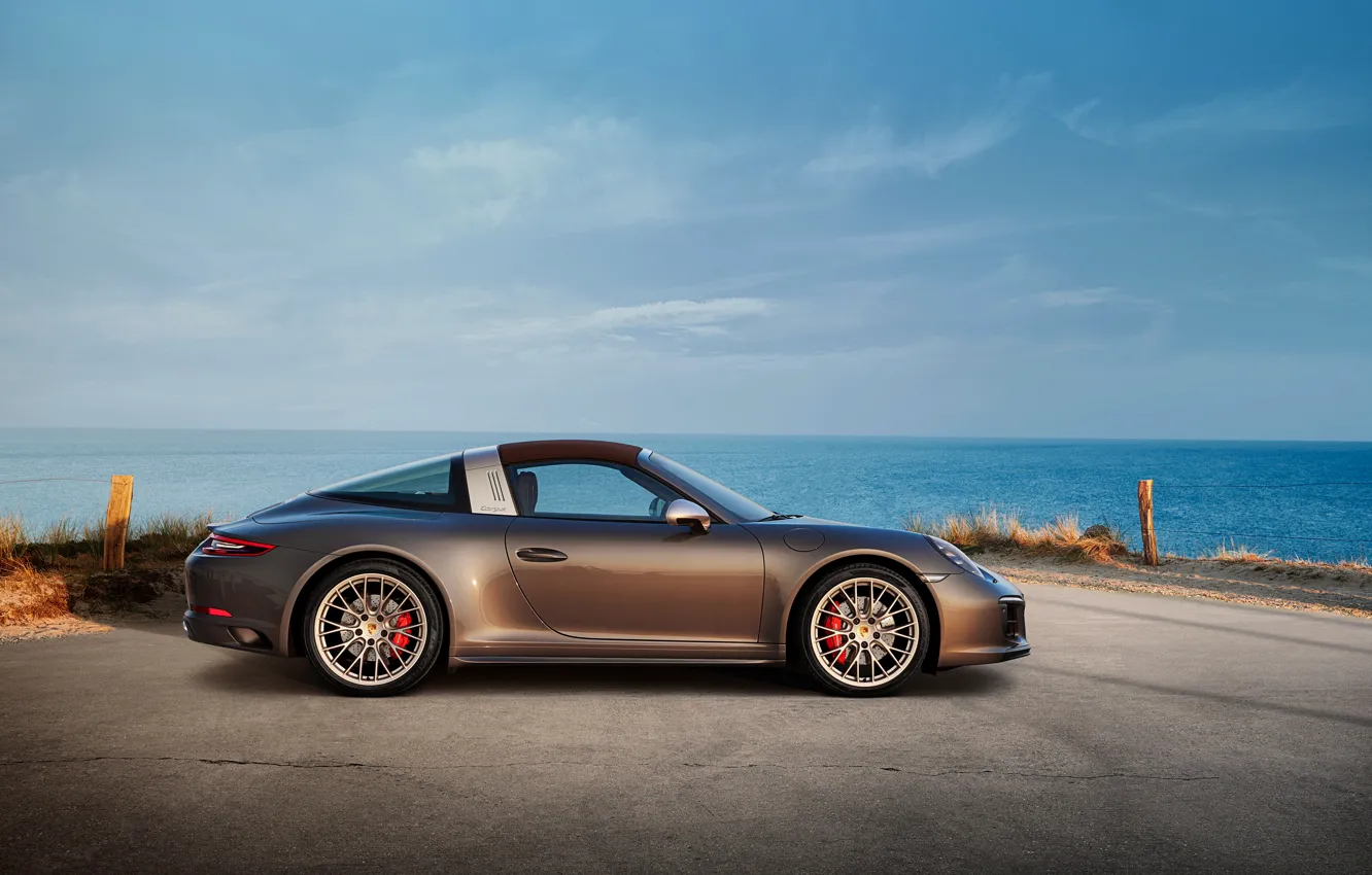 Фото обои побережье, Porsche, 4x4, Biturbo, тарга, спецверсия, 911 Targa 4 GTS, Exclusive Manufaktur Edition
