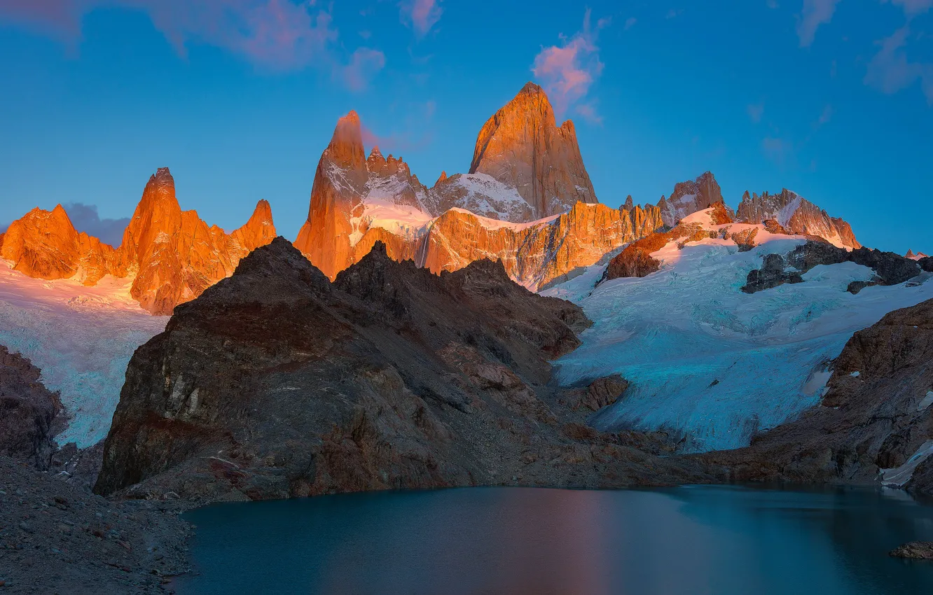 Фото обои облака, горы, озеро, вершина, пик, Аргентина, Санта-Крус