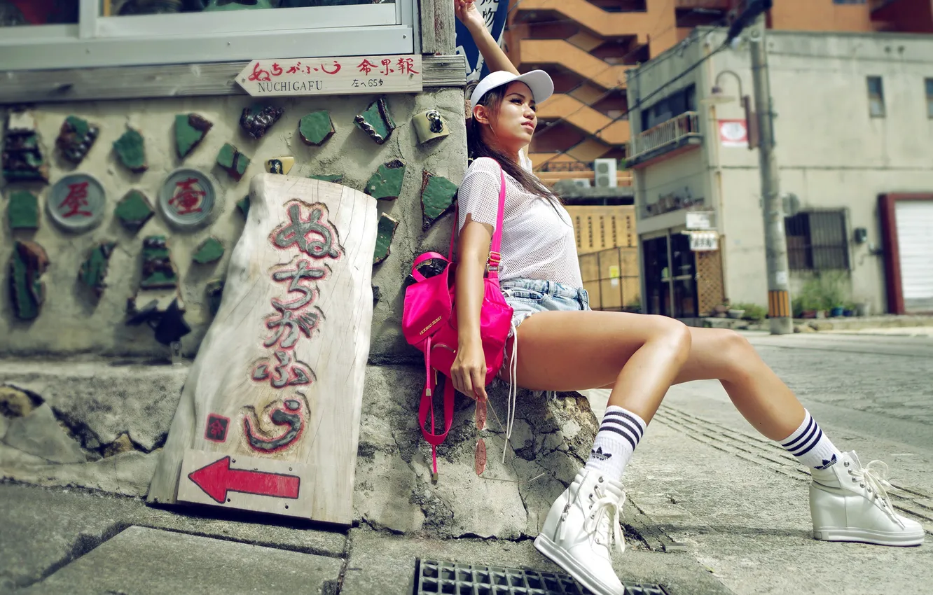 Фото обои девушка, улица, азиатка