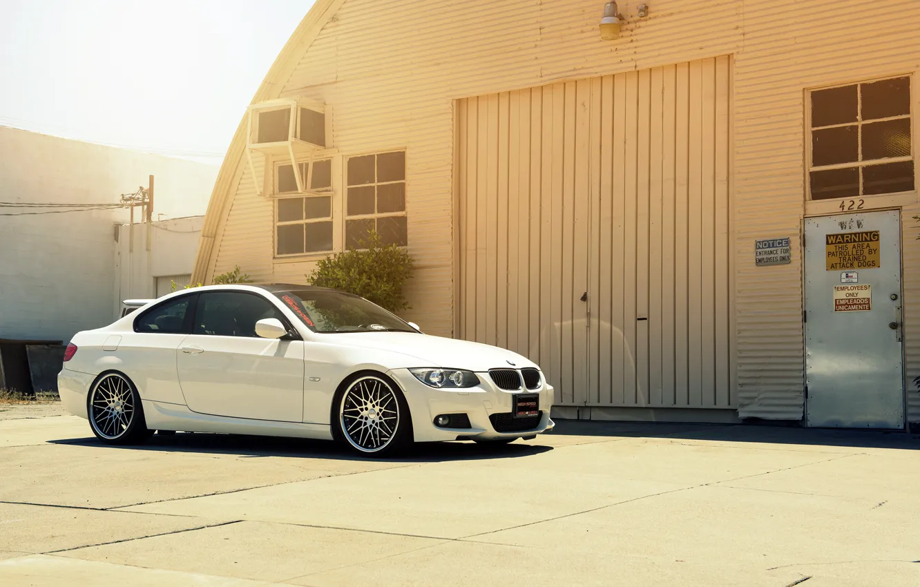Фото обои BMW, white, E92, 328i, MRR Wheels, frontside