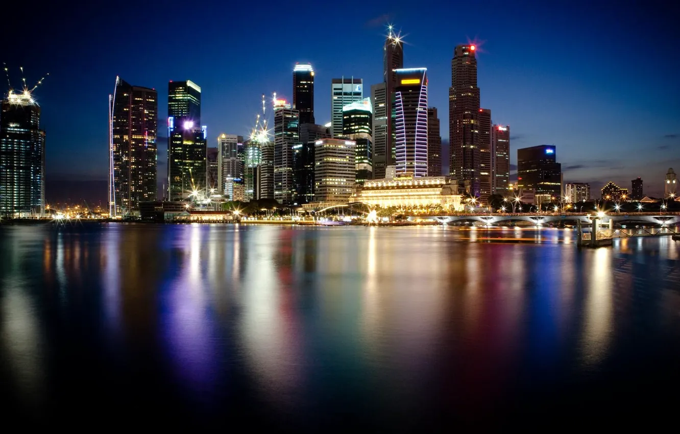 Фото обои вода, город, огни, отражение, фото, обои, небоскребы, Сингапур