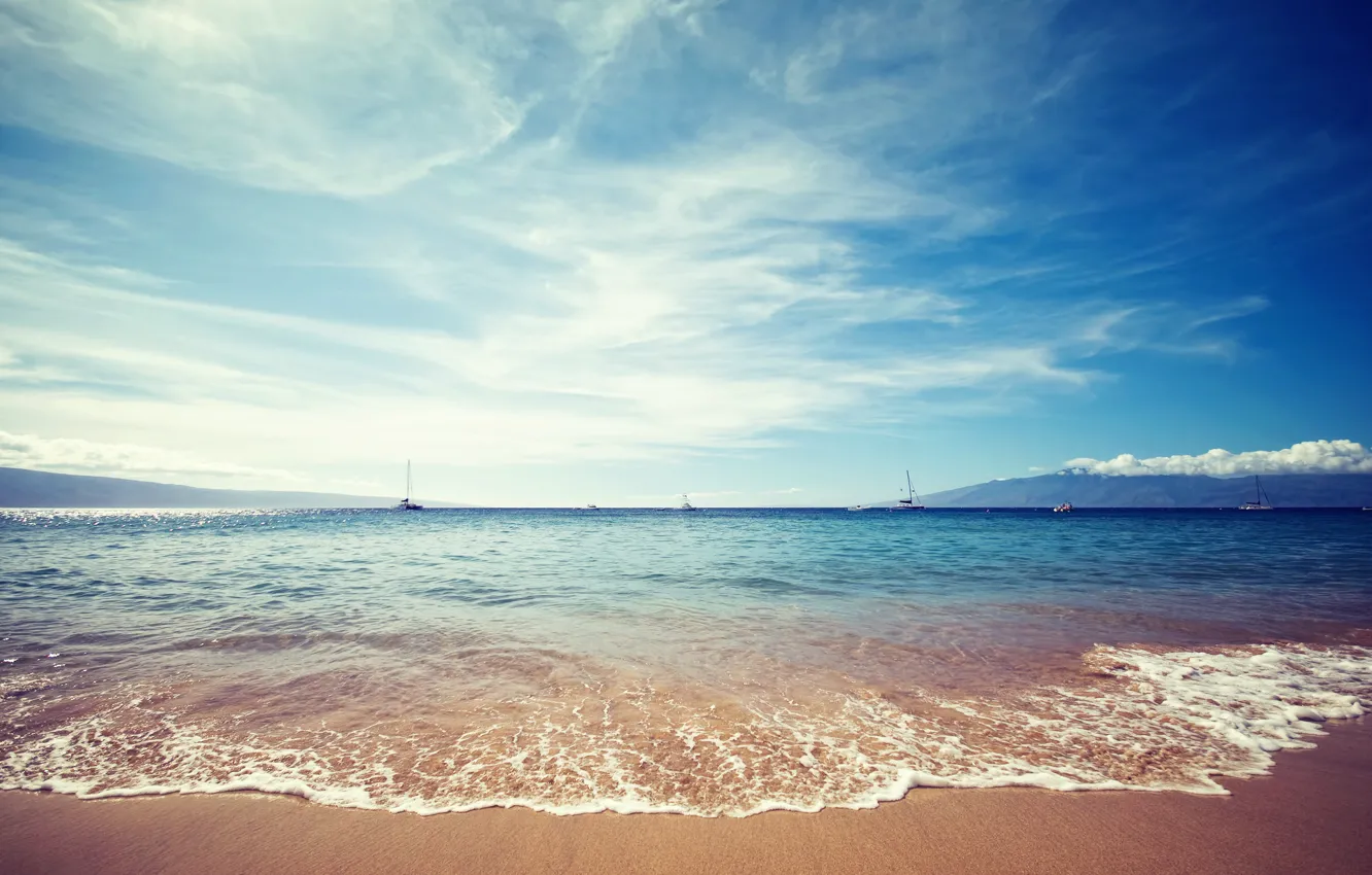 Фото обои песок, море, небо, вода, облака, пейзаж, природа, берег