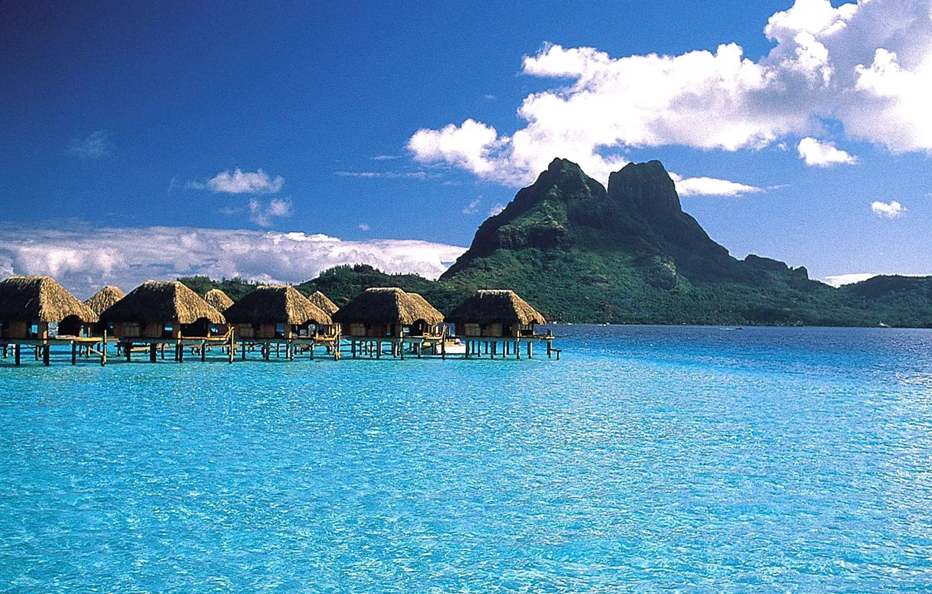 Фото обои ocean, Tahiti, resort, lagoon, Bungalow, look from sea