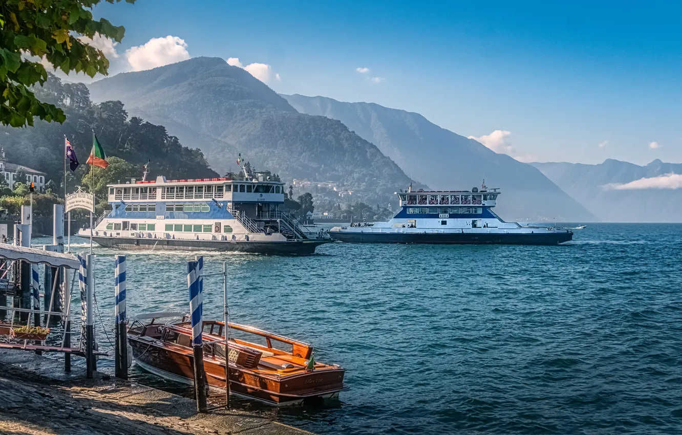 Фото обои горы, озеро, лодки, Италия, катера, причалы, суда, Bellagio