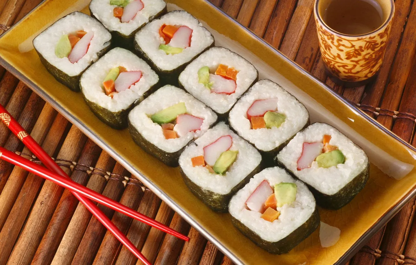 Фото обои еда, палочки, суши, саке, ролпы