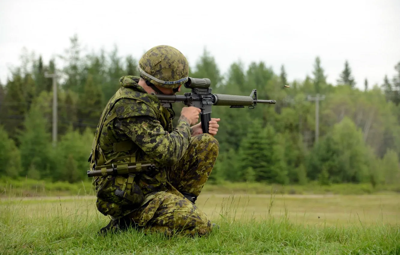 Фото обои оружие, выстрел, солдат, Canadian Army