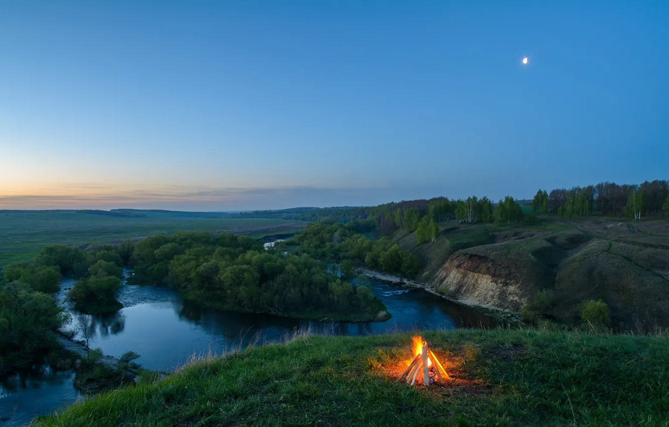 Фото обои grass, river, view, morning, hill, campfire