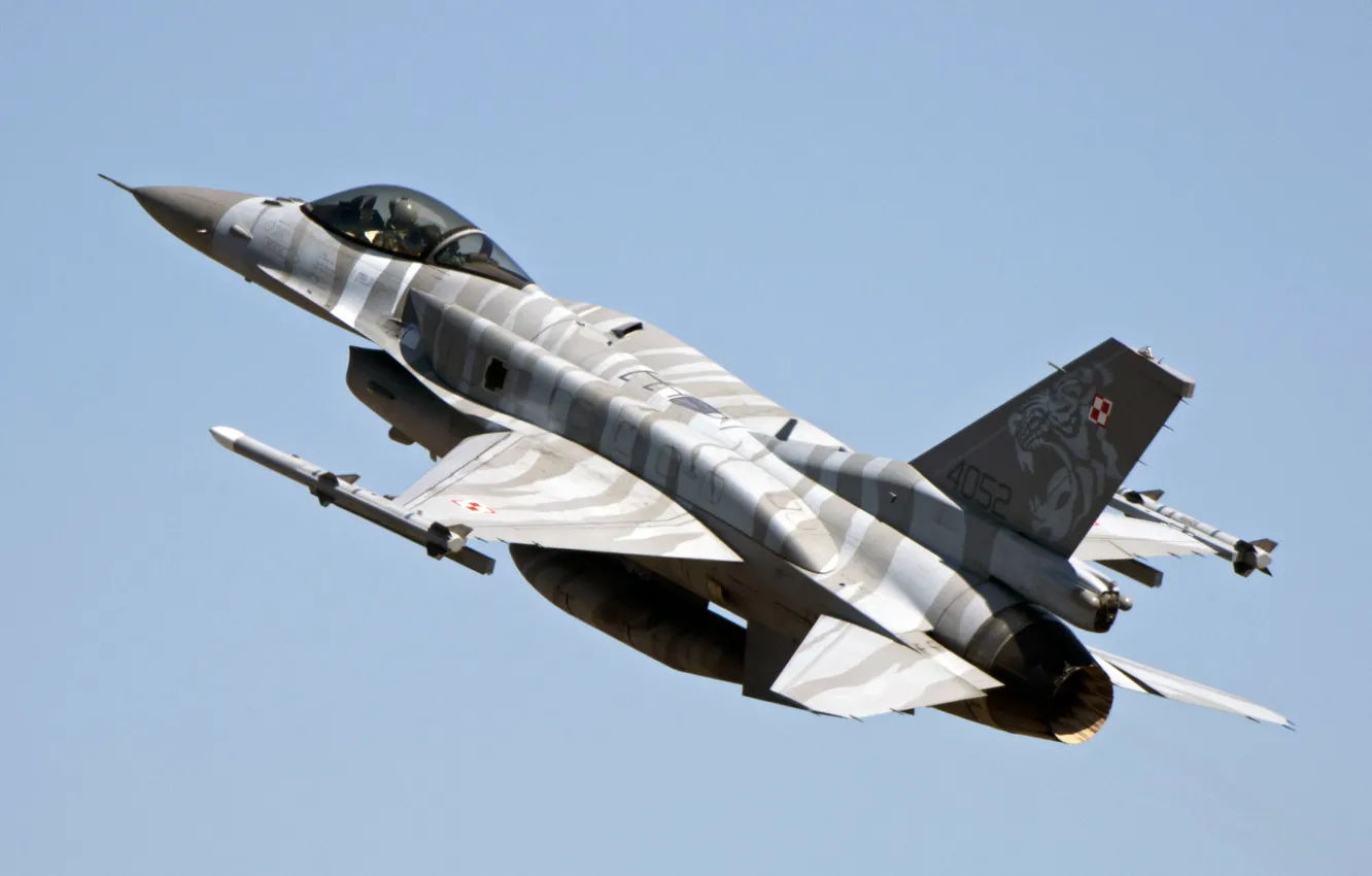 Фото обои истребитель, взлет, Fighting Falcon, F-16C