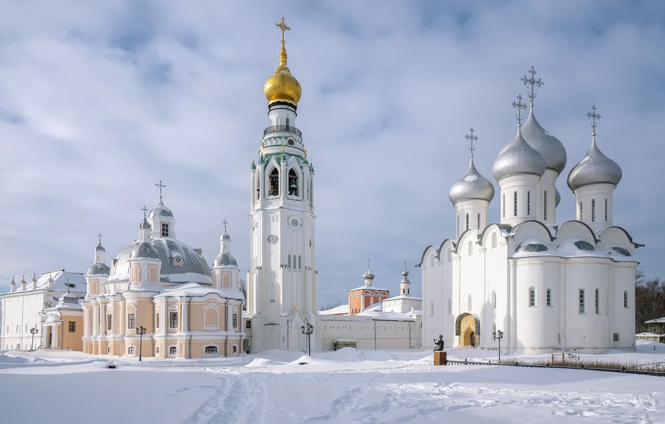 Фото обои зима, снег, город, храм, Кремль, Вологда