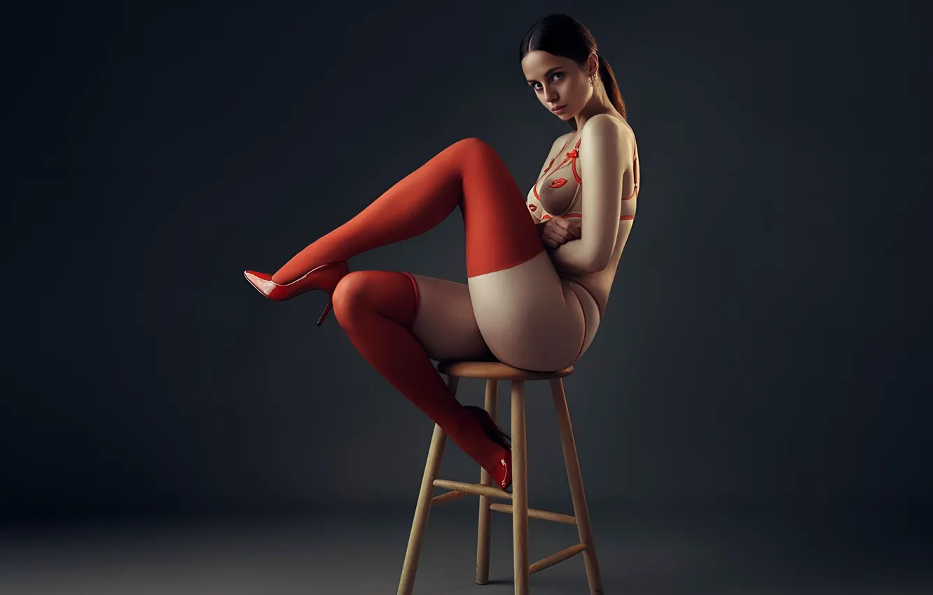 Фото обои девушка, темный фон, ноги, табуретка