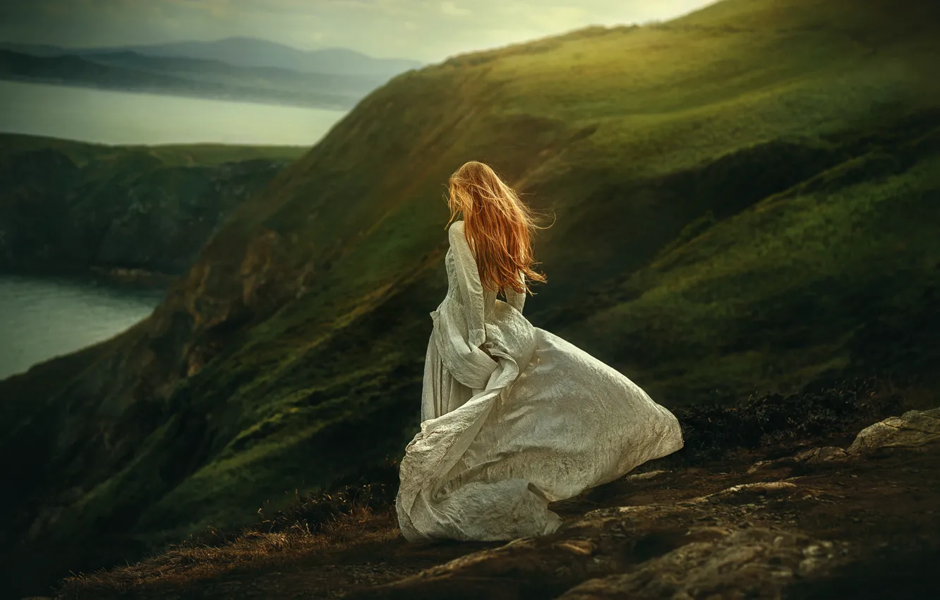 Фото обои девушка, природа, платье, Highlands, TJ Drysdale