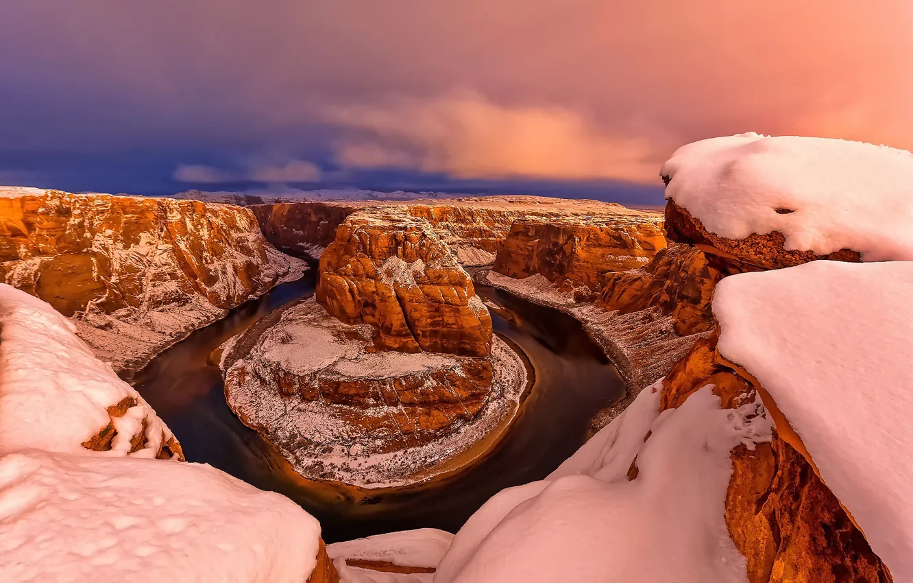 Фото обои зима, снег, США, каньон Глен, Подкова, Horseshoe Bend, штат Аризона, плавный изгиб русла реки Колорадо