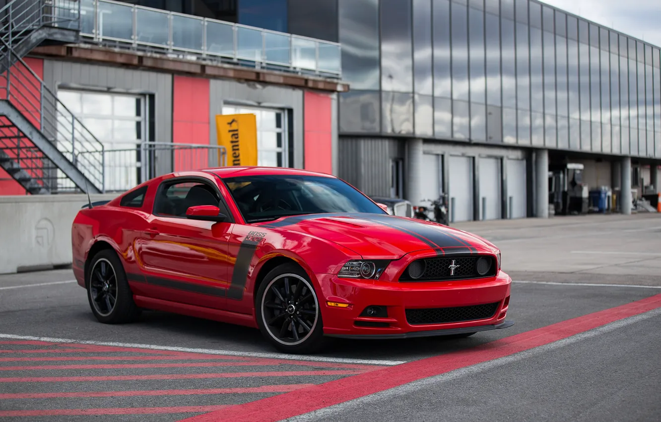 Фото обои Mustang, Ford, Red, 302, Boss