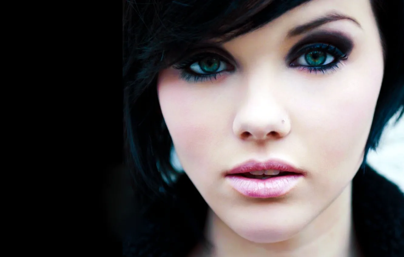 Фото обои взгляд, модель, брюнетка, губы, красивые глаза, Mellisa Clarke