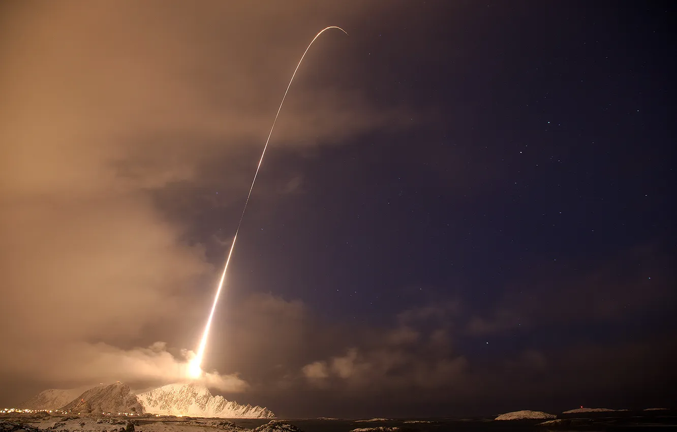 Фото обои небо, пространство, след, ракета, запуск