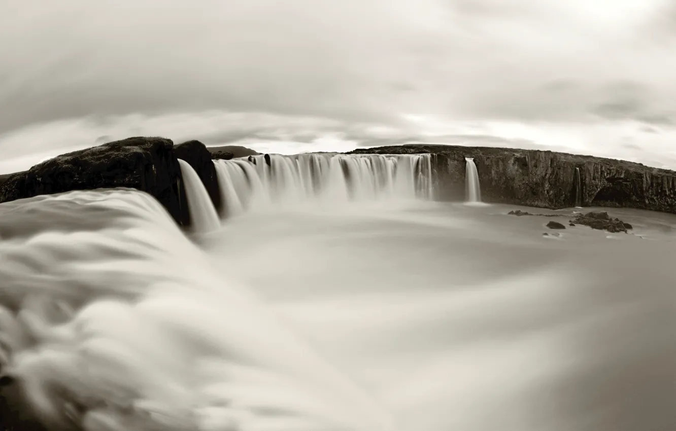 Фото обои водопад, черно-белое, красотища