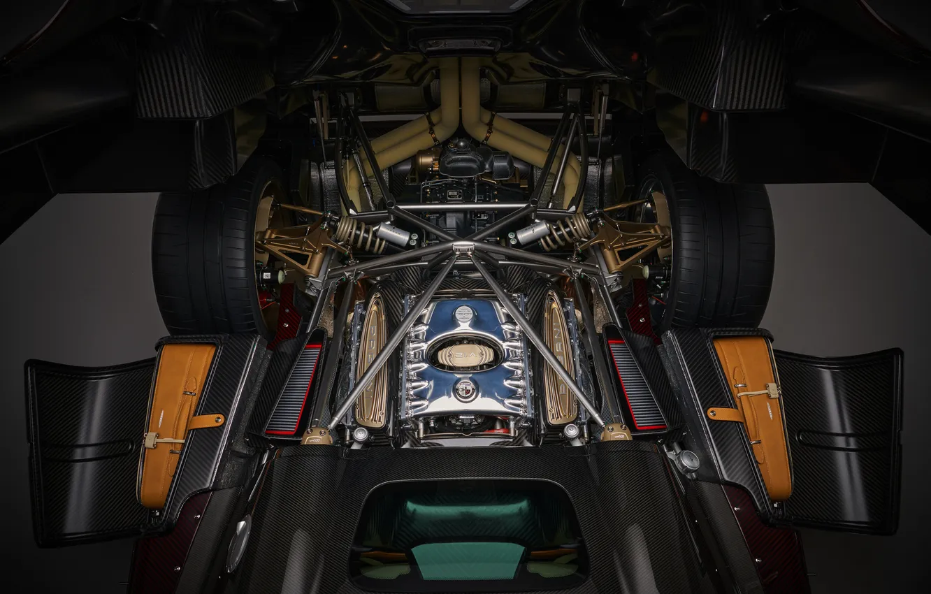Фото обои Roadster, суперкар, Pagani, supercar, под капотом, Utopia, 2024, двигатель автомобиля
