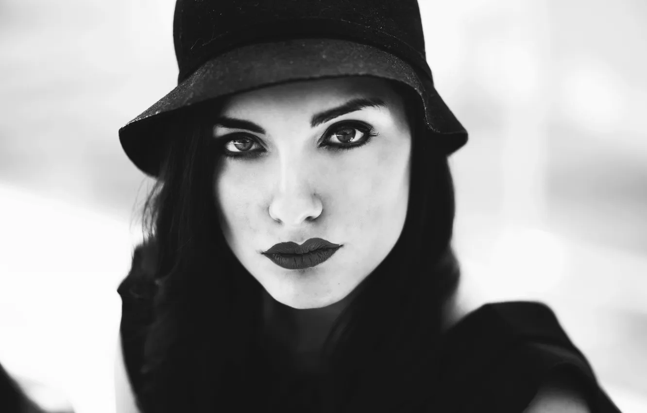 Фото обои взгляд, девушка, ретро, шляпка, темноволосая