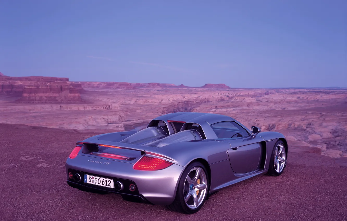 Фото обои Porsche, порше, вид сзади, красавец, Porsche Carrera GT