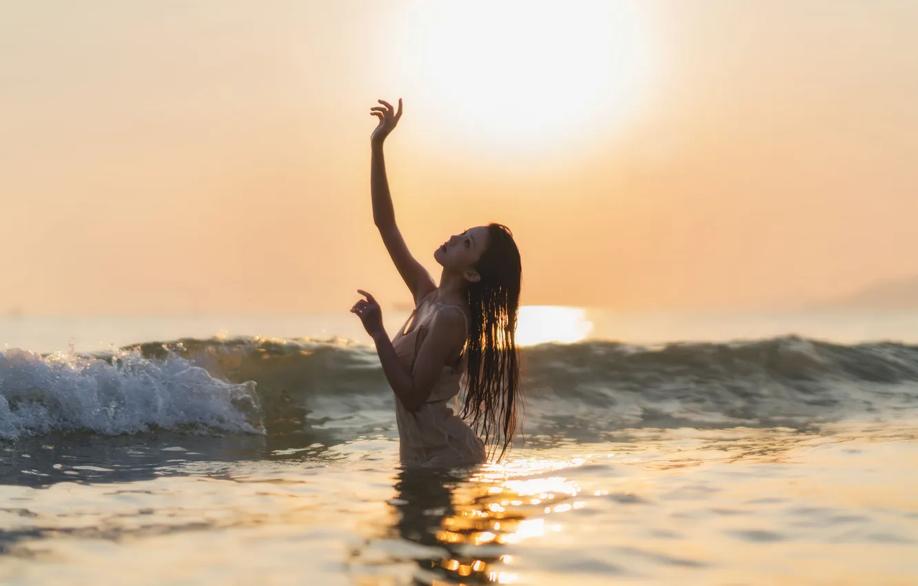 Фото обои Beautiful, Asian, Model, Beach, Sun, Water, Sunset, Woman