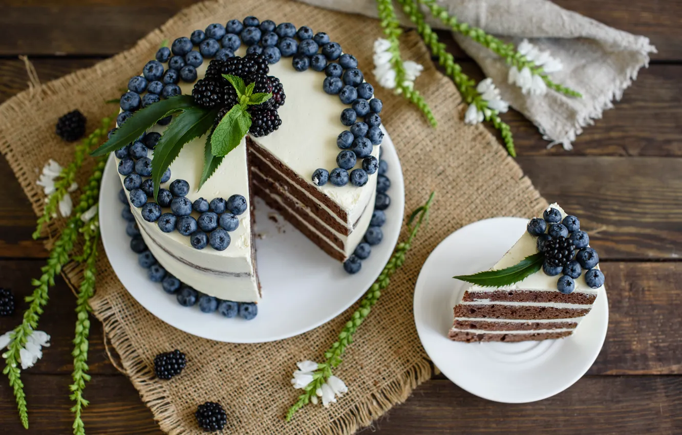 Фото обои ягоды, торт, украшение, крем, кусочек торта