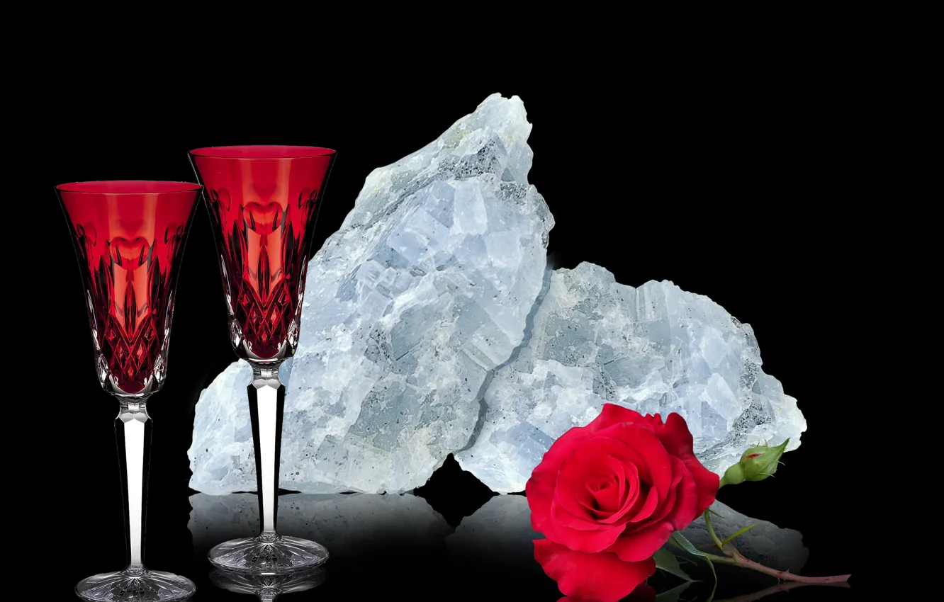 Фото обои flower, red rose, quartz, red cups, blue quartz