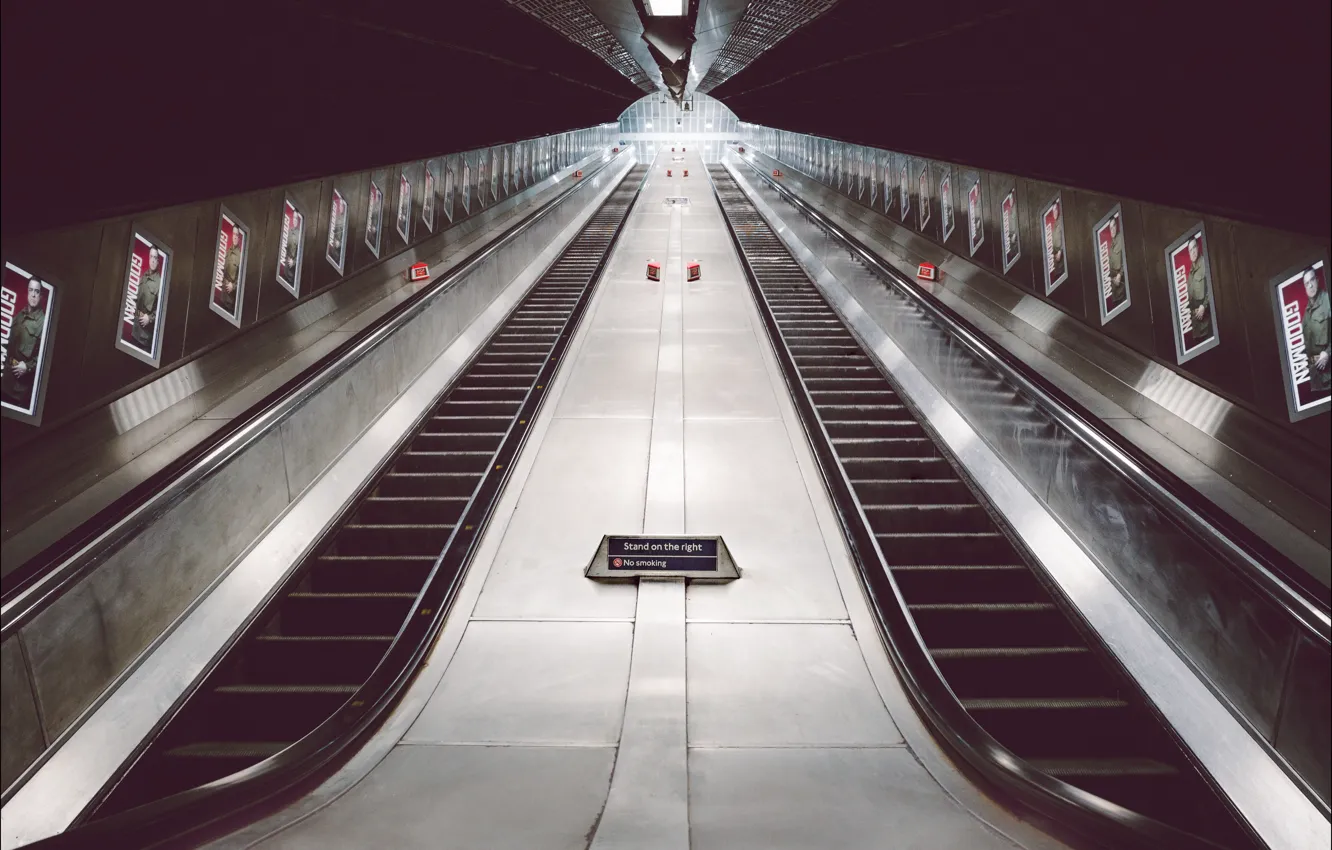 Фото обои escalator, underground, railway, London, England, metro, staircase, United Kingdom