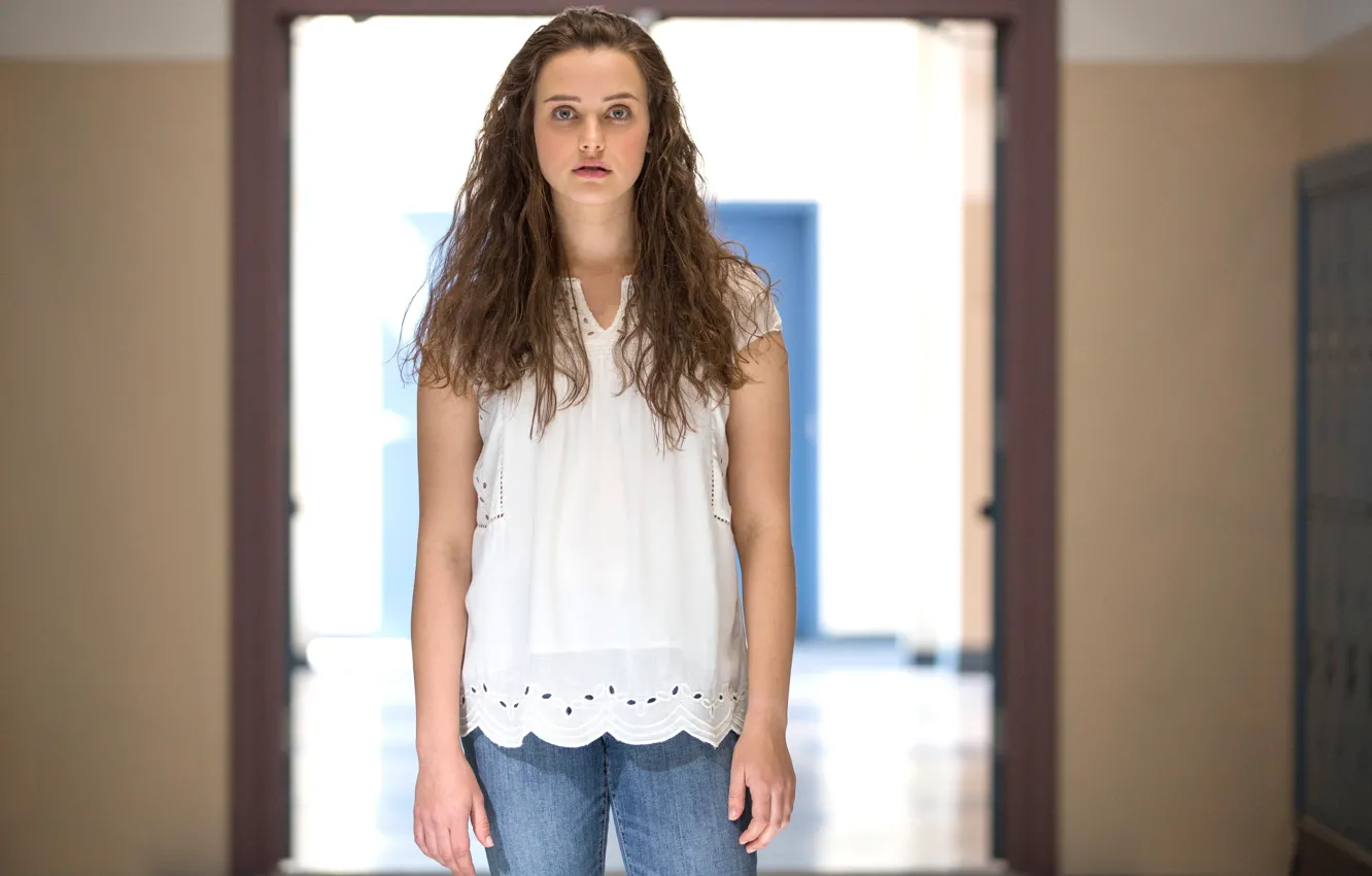 Фото обои girl, Hannah, tv series, Netflix, 13 Reasons Why