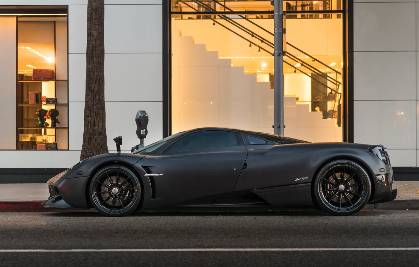 Pagani Huayra k