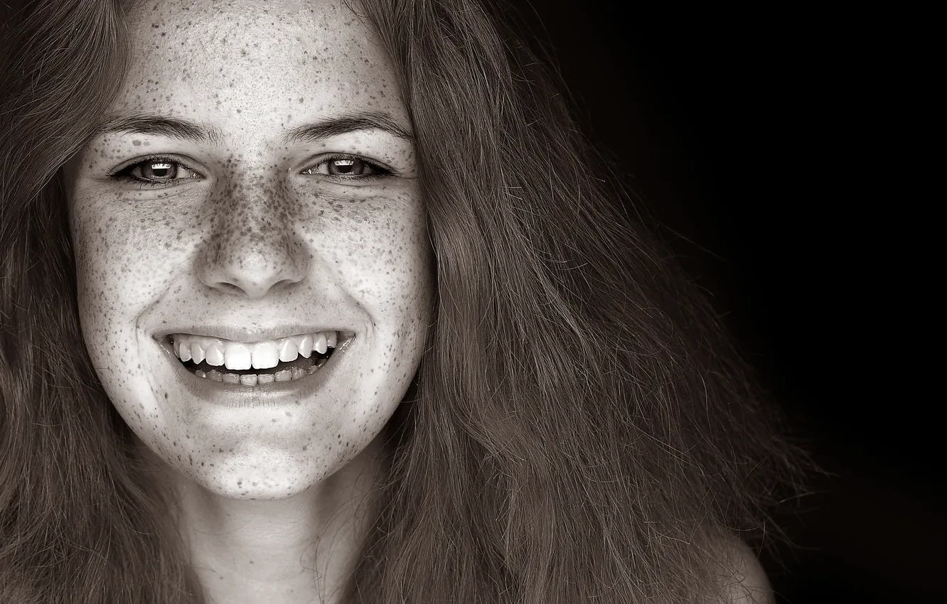 Фото обои smile, face, happiness, freckles