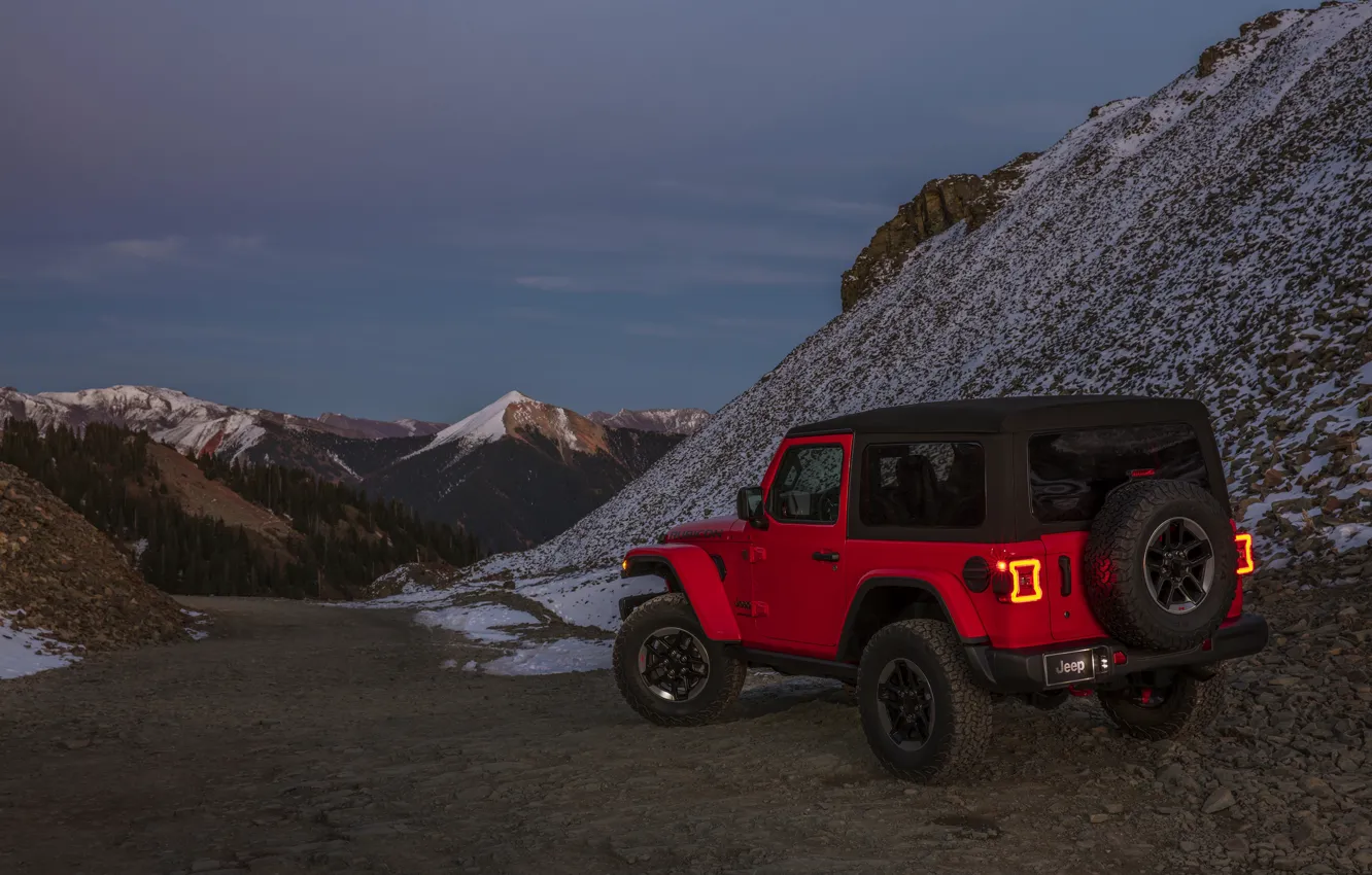 Фото обои снег, красный, 2018, Jeep, горный перевал, Wrangler Rubicon