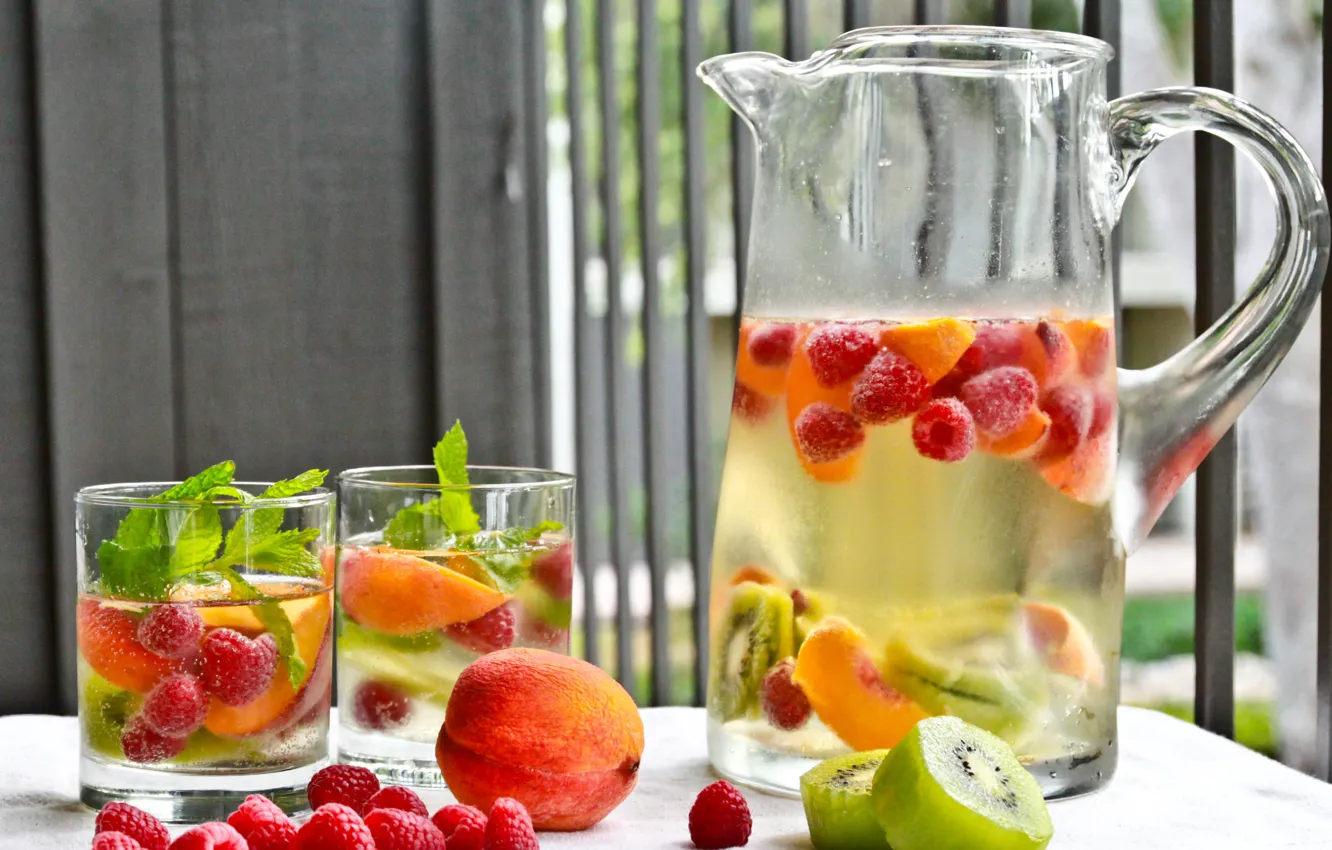 Фото обои стаканы, напиток, кувшин, фрукты, мята