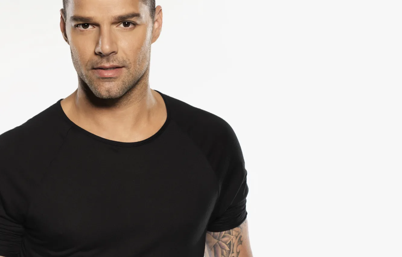 Фото обои men, singer, look, Ricky Martin