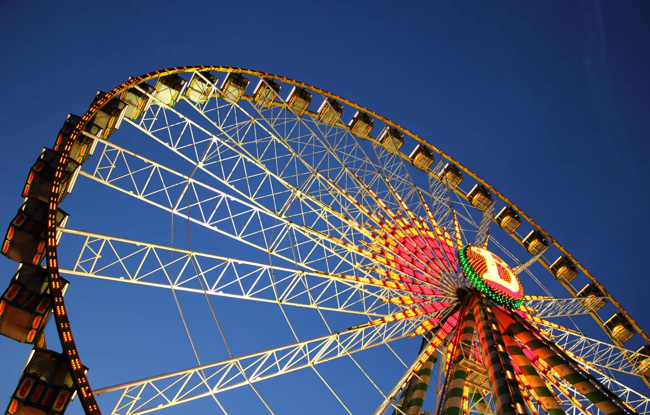 Фото обои Германия, аттракцион, Germany, Штутгарт, Stuttgart, Колесо Обозрения, Ferris Wheel, Чертово Колесо